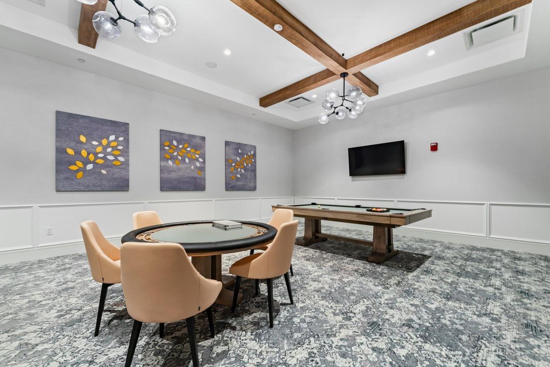 На продажу: $1,059,000 (3 спален, 2 ванн, 2963 Квадратных фут)