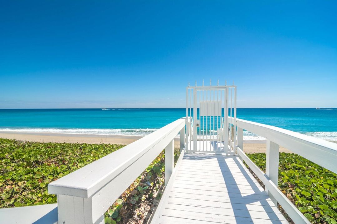 En Venta: $3,750,000 (3 camas, 3 baños, 2960 Pies cuadrados)