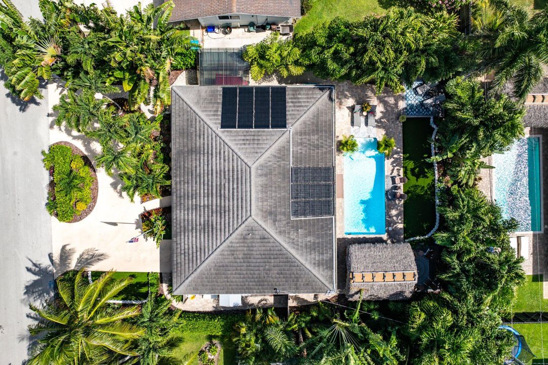 Activo con contrato: $934,900 (3 camas, 2 baños, 1502 Pies cuadrados)