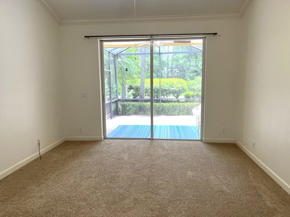 出租: $2,550 (2 贝兹, 2 浴室, 1751 平方英尺)