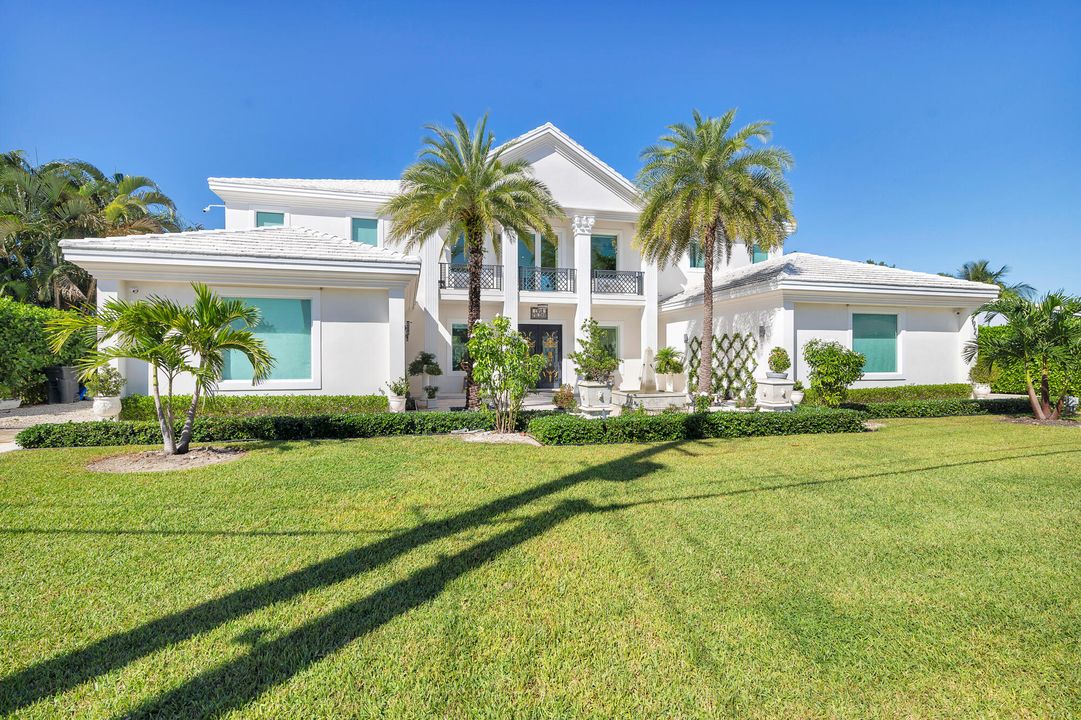 En Venta: $2,495,000 (5 camas, 4 baños, 5274 Pies cuadrados)