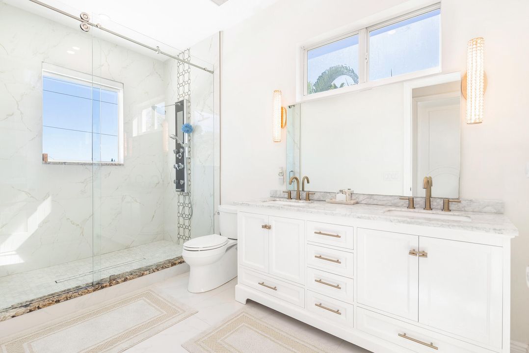 En Venta: $2,495,000 (5 camas, 4 baños, 5274 Pies cuadrados)