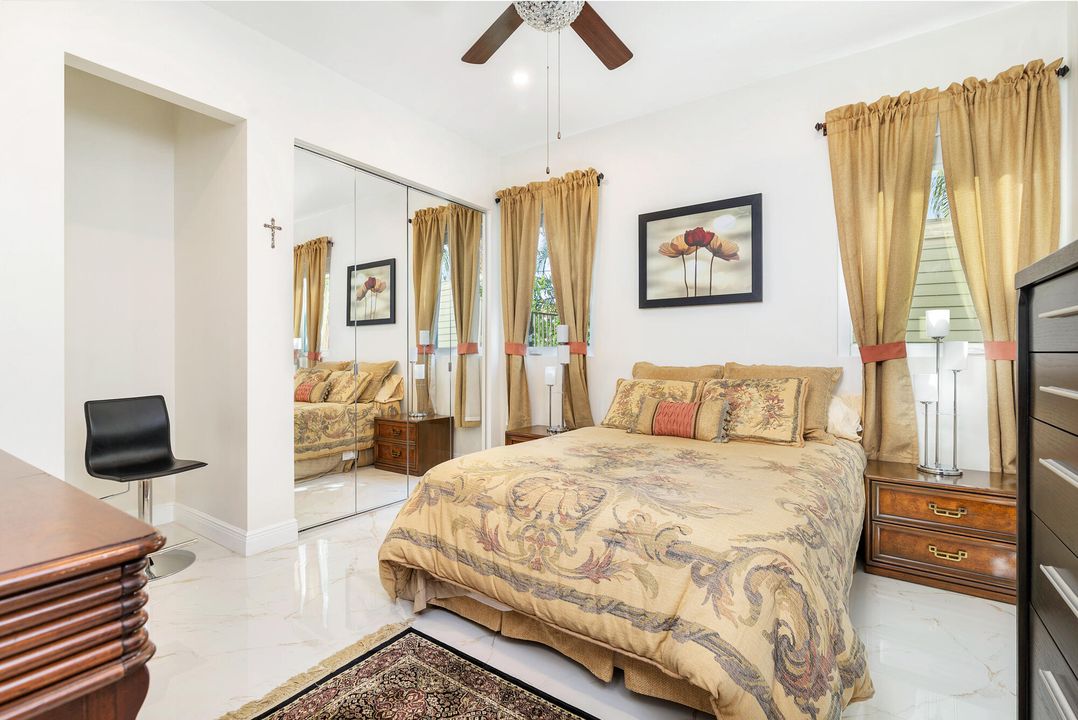 En Venta: $2,495,000 (5 camas, 4 baños, 5274 Pies cuadrados)