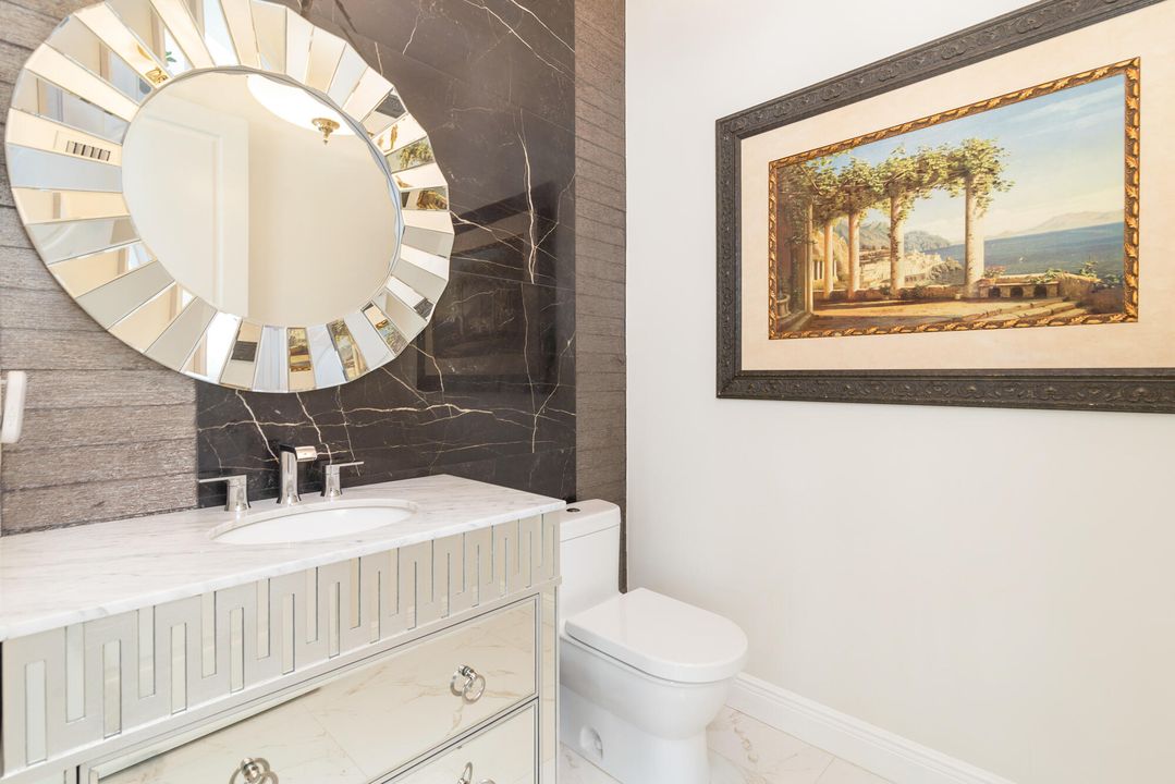 En Venta: $2,495,000 (5 camas, 4 baños, 5274 Pies cuadrados)