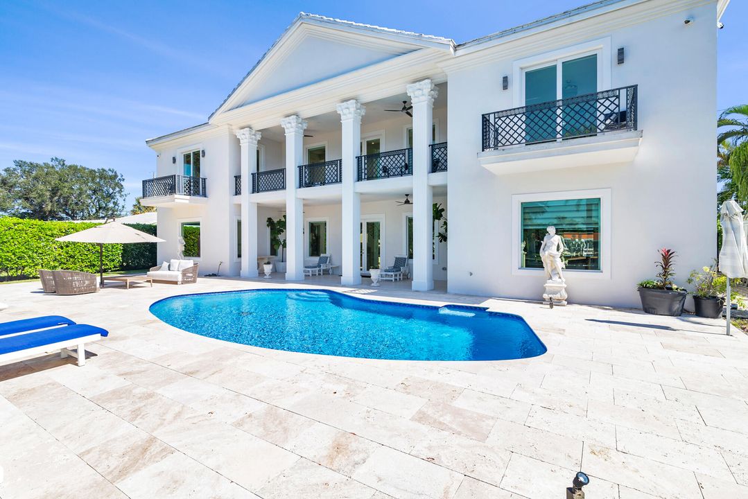 En Venta: $2,495,000 (5 camas, 4 baños, 5274 Pies cuadrados)