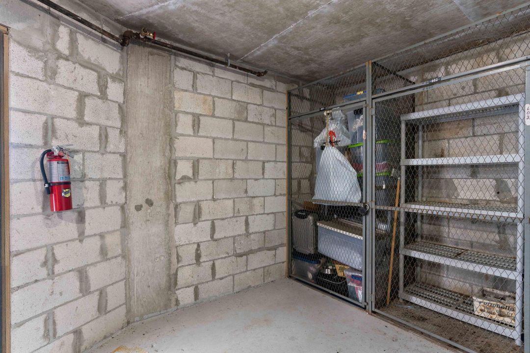 Active With Contract: $1,150,000 (2 beds, 2 baths, 1520 Square Feet)