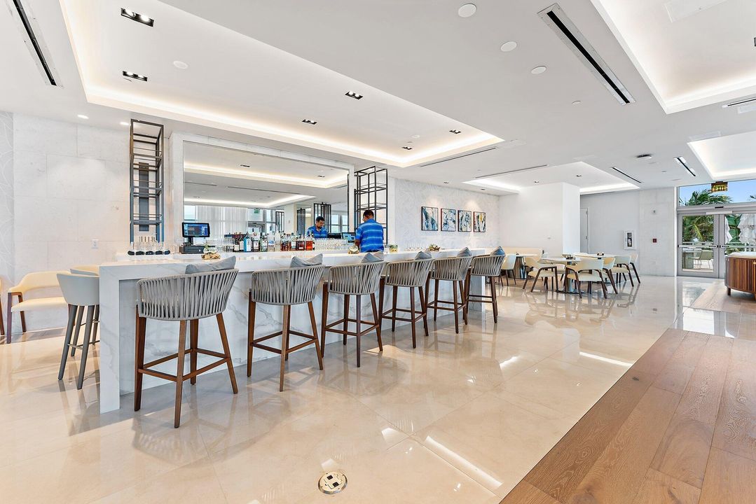 For Rent: $15,000 (2 beds, 2 baths, 1755 Square Feet)