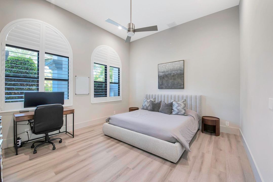 For Sale: $3,999,999 (4 beds, 3 baths, 4316 Square Feet)