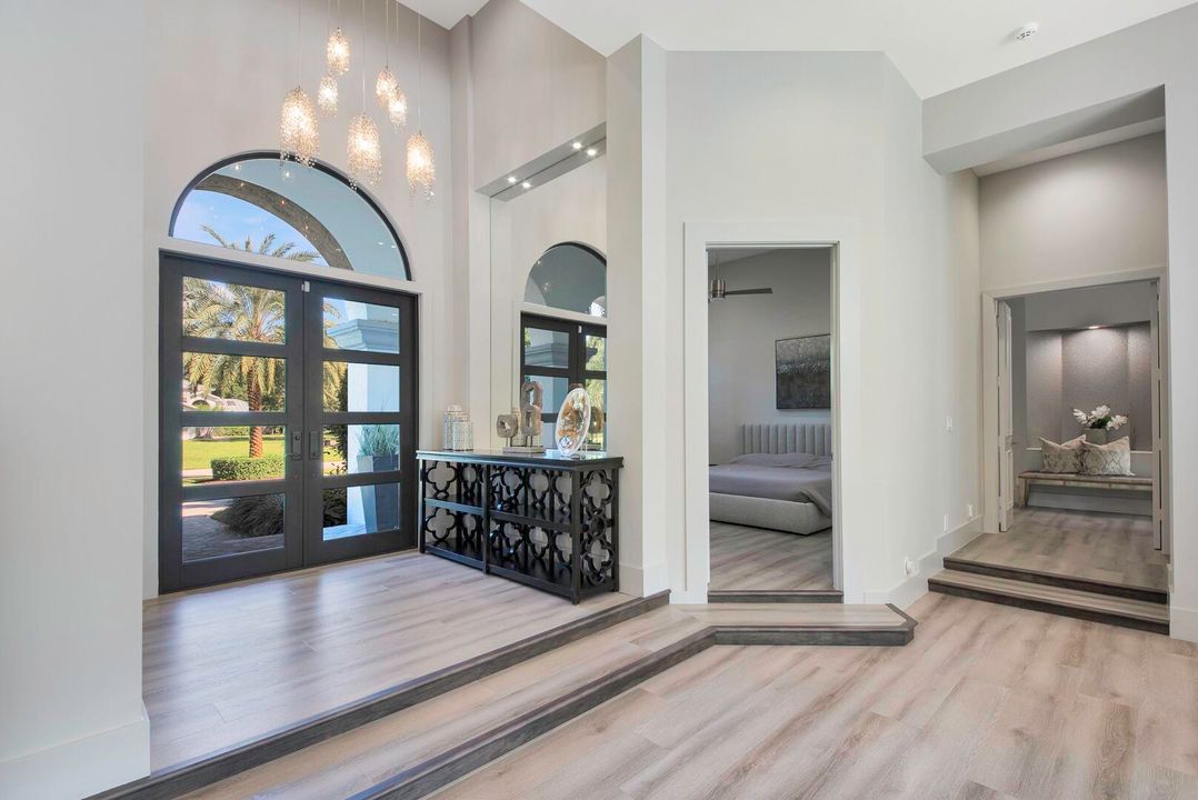 For Sale: $3,999,999 (4 beds, 3 baths, 4316 Square Feet)