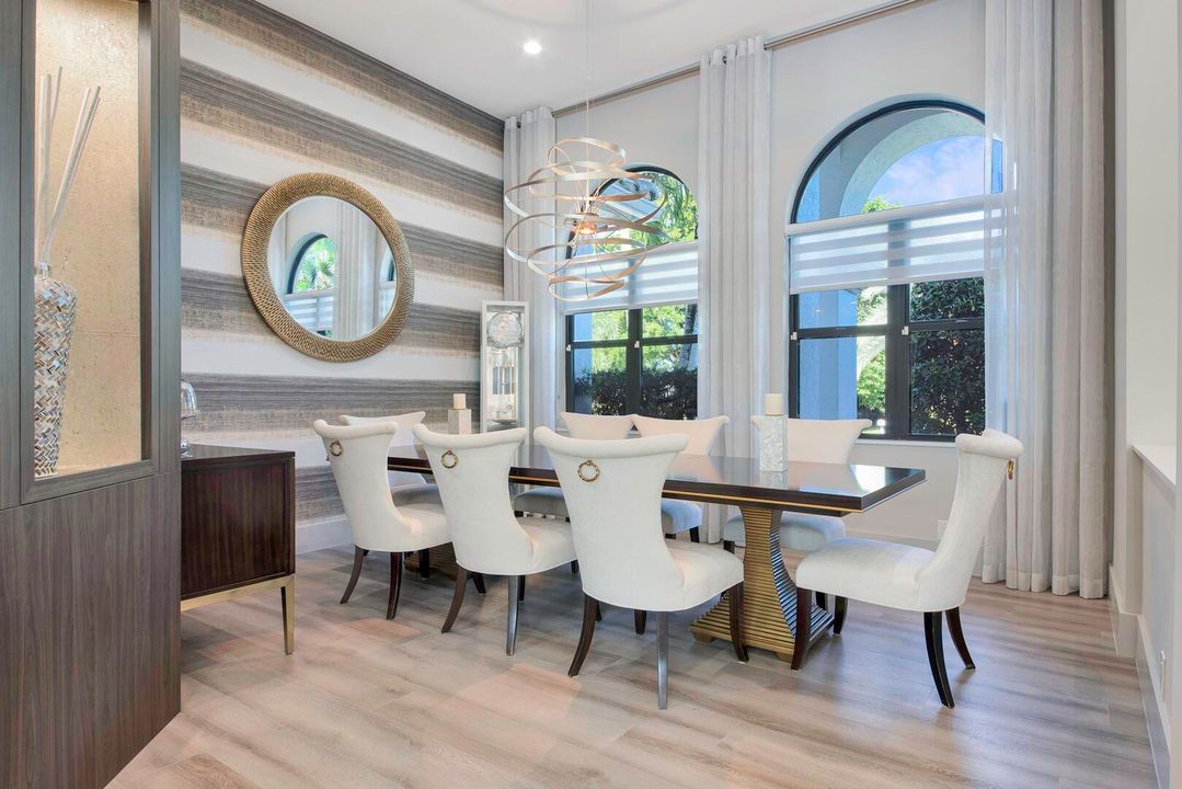 For Sale: $3,999,999 (4 beds, 3 baths, 4316 Square Feet)