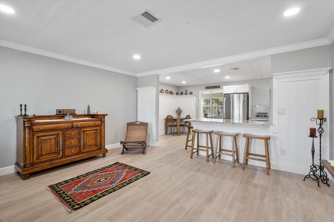 На продажу: $420,000 (3 спален, 2 ванн, 1628 Квадратных фут)