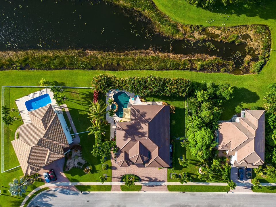 For Rent: $10,000 (4 beds, 3 baths, 3117 Square Feet)