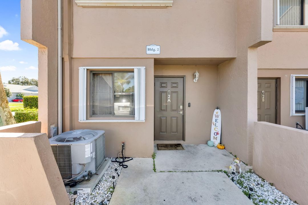 На продажу: $285,000 (3 спален, 2 ванн, 1200 Квадратных фут)