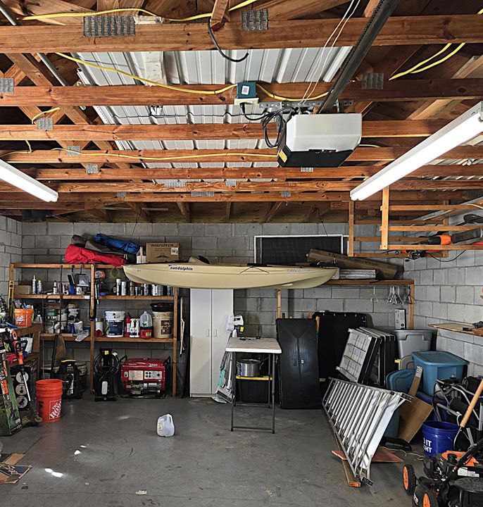 На продажу: $265,000 (3 спален, 2 ванн, 2128 Квадратных фут)