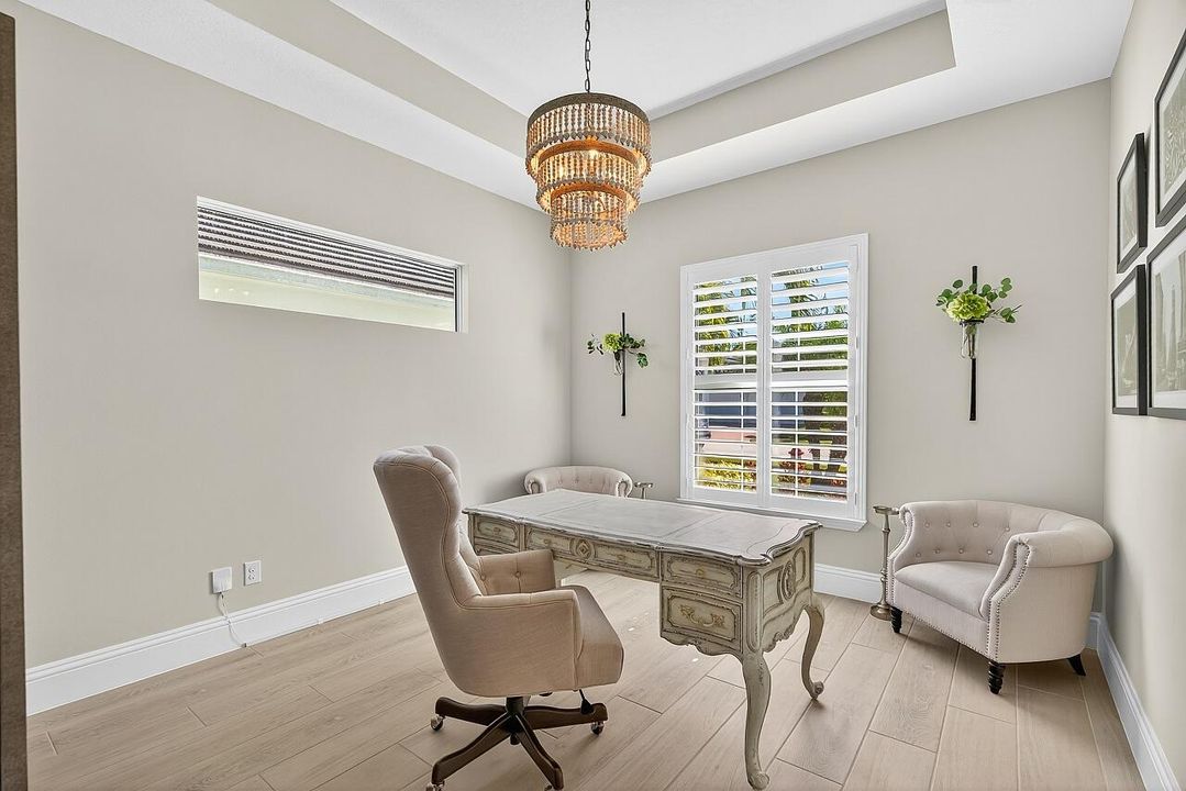 For Sale: $995,000 (4 beds, 3 baths, 2877 Square Feet)