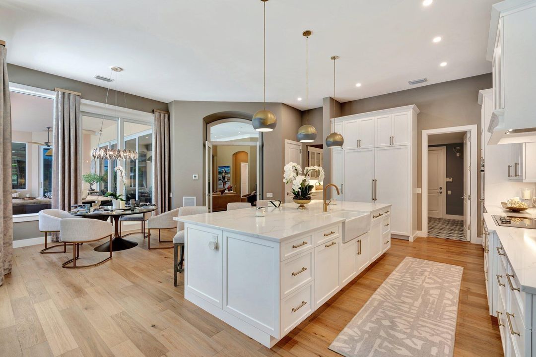 待售: $3,499,000 (5 贝兹, 4 浴室, 5784 平方英尺)