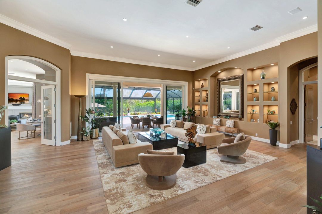 待售: $3,499,000 (5 贝兹, 4 浴室, 5784 平方英尺)