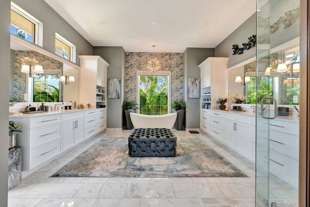 待售: $3,499,000 (5 贝兹, 4 浴室, 5784 平方英尺)