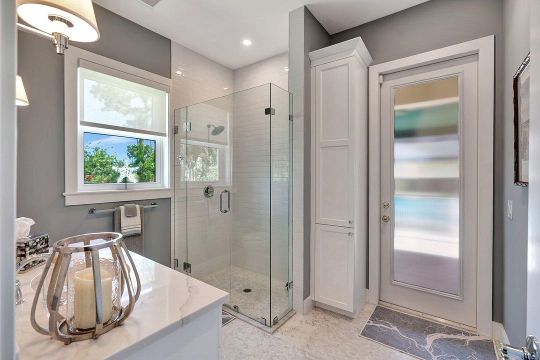 待售: $3,499,000 (5 贝兹, 4 浴室, 5784 平方英尺)