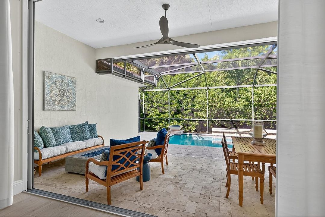 For Sale: $995,000 (4 beds, 3 baths, 2877 Square Feet)