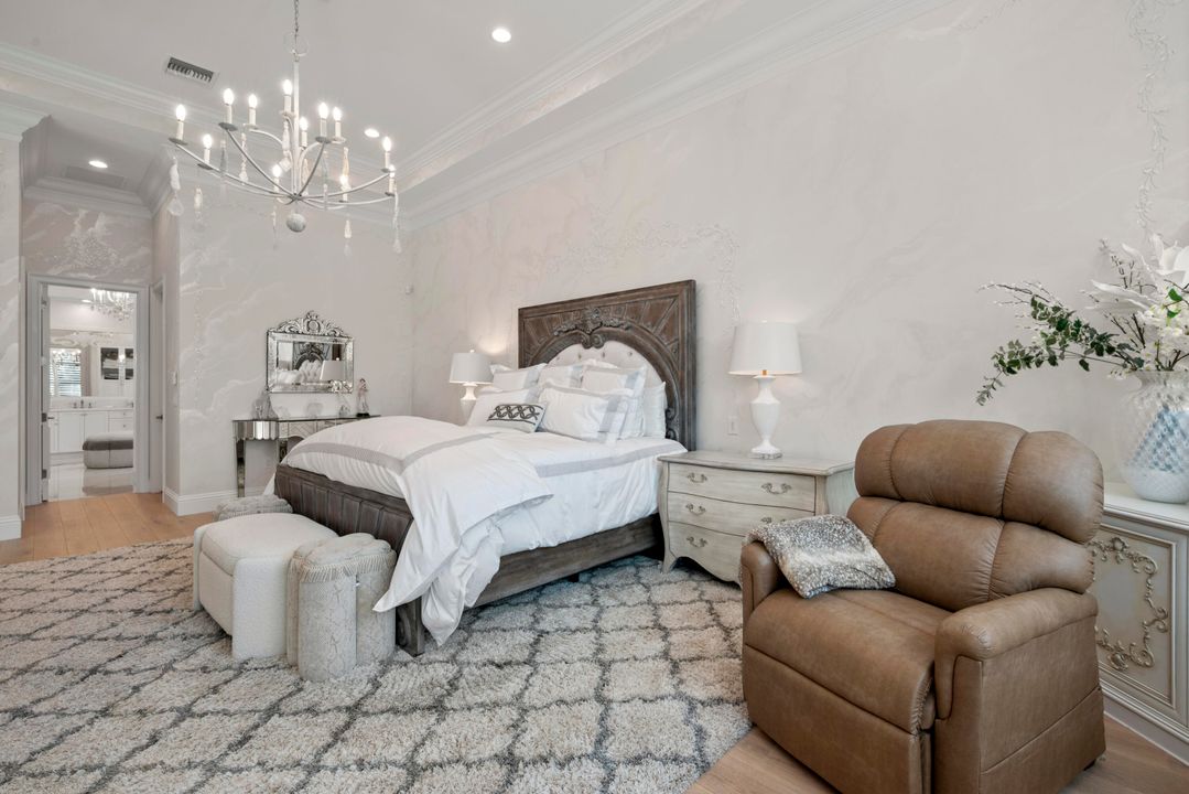 Active With Contract: $3,195,000 (4 beds, 5 baths, 4783 Square Feet)