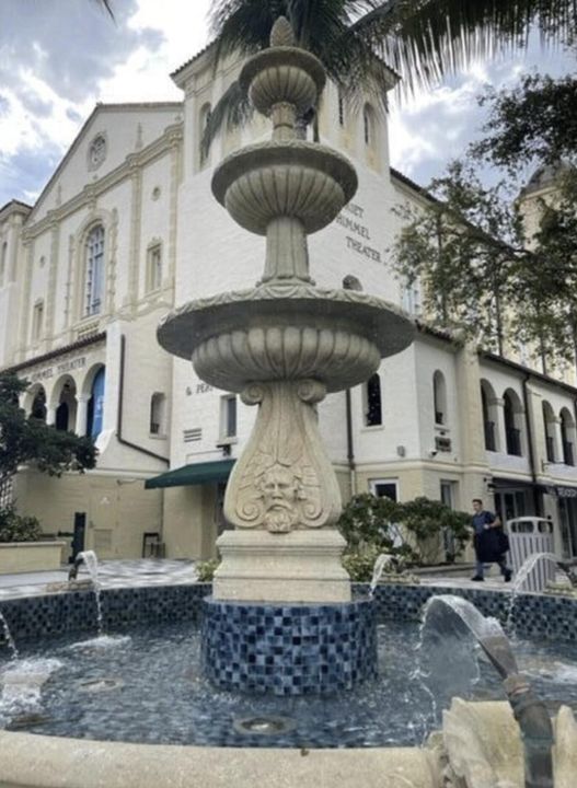 For Rent: $2,500 (2 beds, 2 baths, 1437 Square Feet)