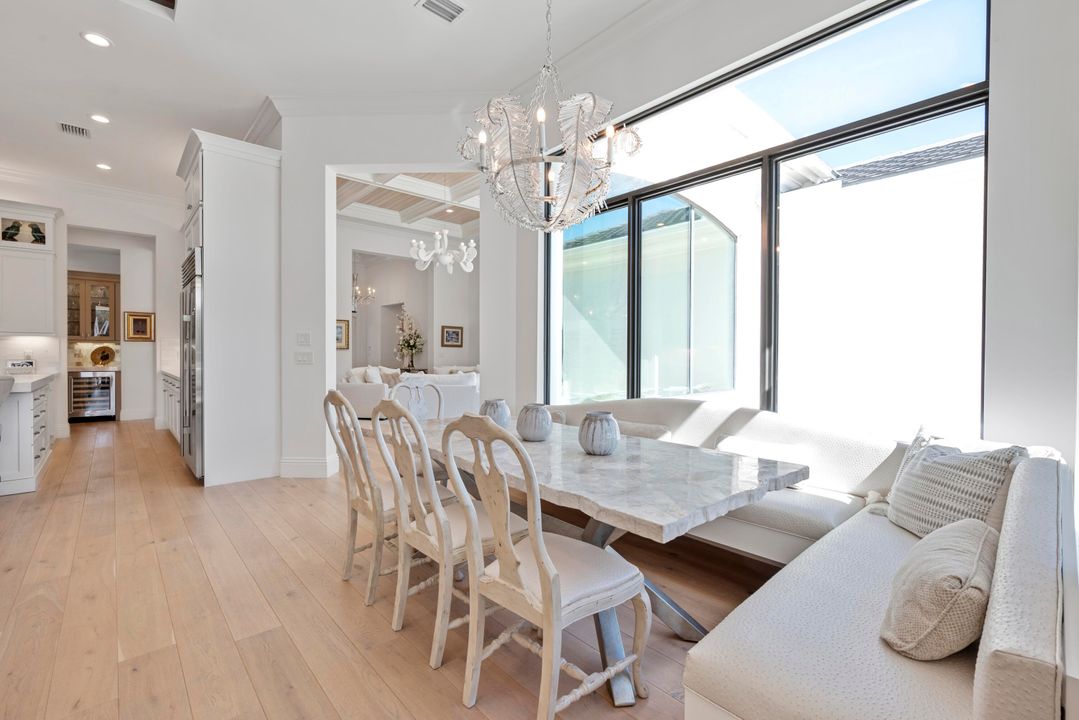 Active With Contract: $3,195,000 (4 beds, 5 baths, 4783 Square Feet)