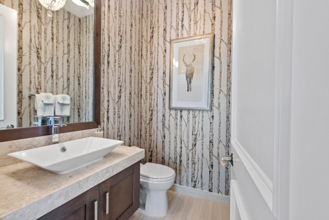 Active With Contract: $3,195,000 (4 beds, 5 baths, 4783 Square Feet)