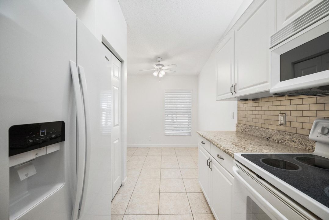For Sale: $369,000 (2 beds, 2 baths, 1576 Square Feet)