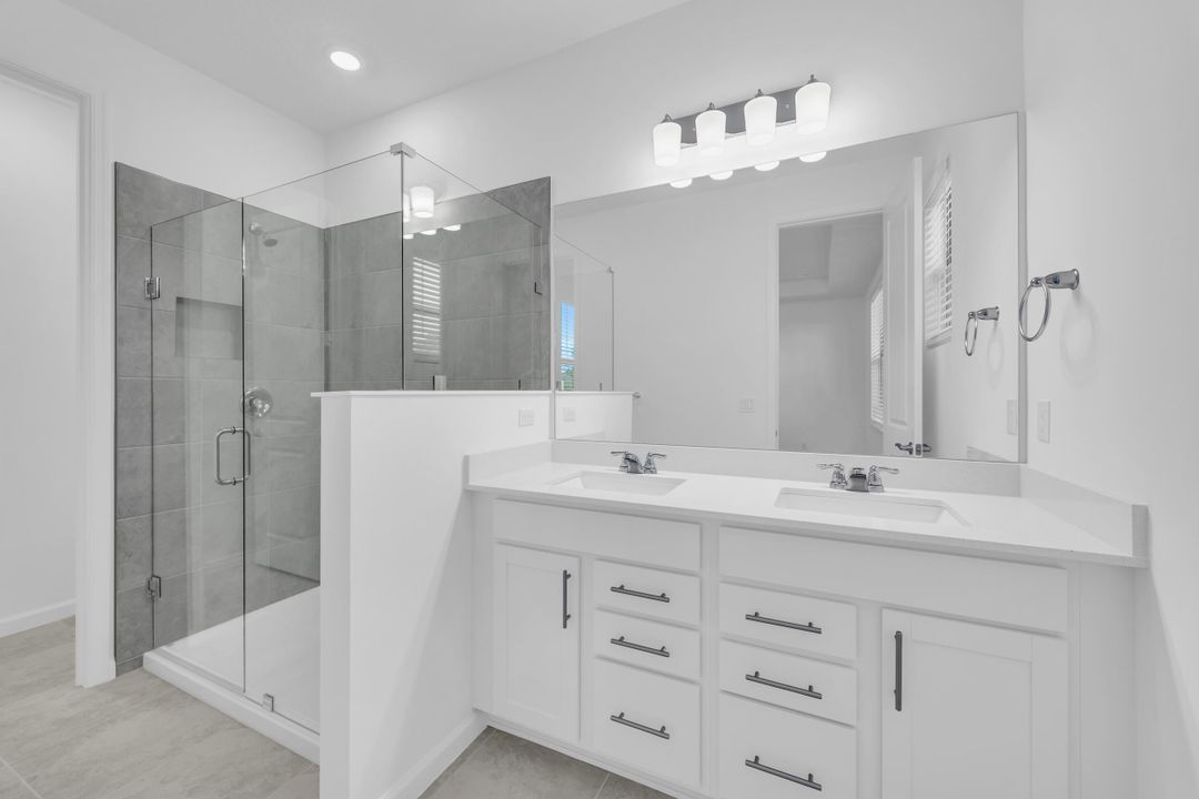 En Renta: $2,850 (3 camas, 2 baños, 1550 Pies cuadrados)