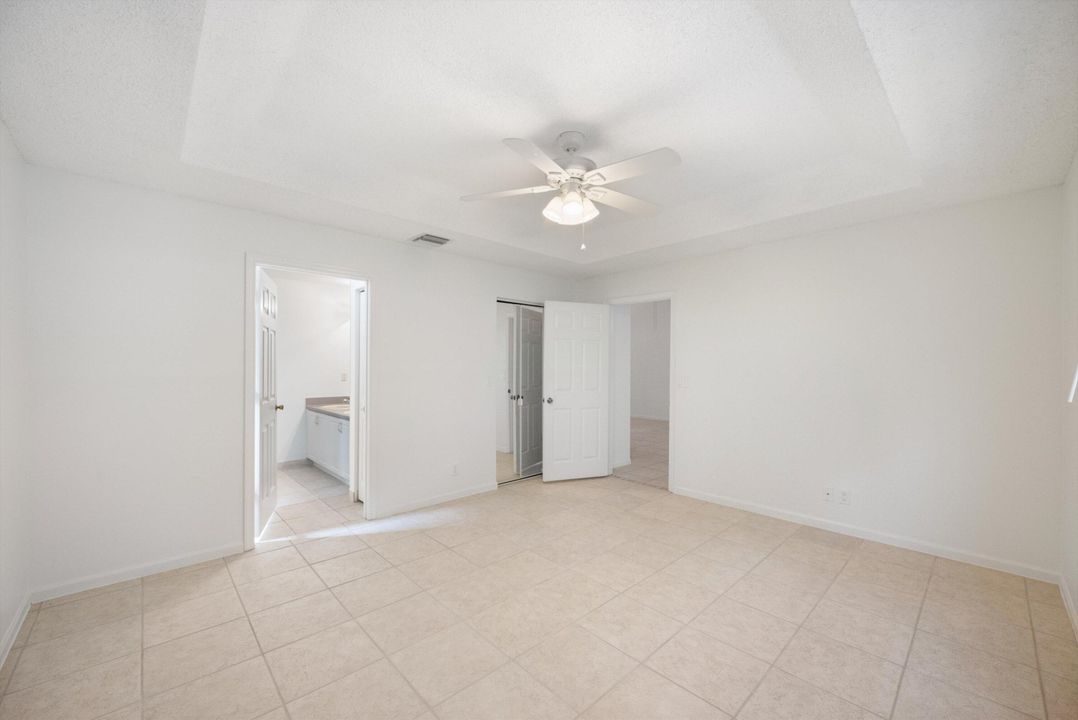For Sale: $369,000 (2 beds, 2 baths, 1576 Square Feet)