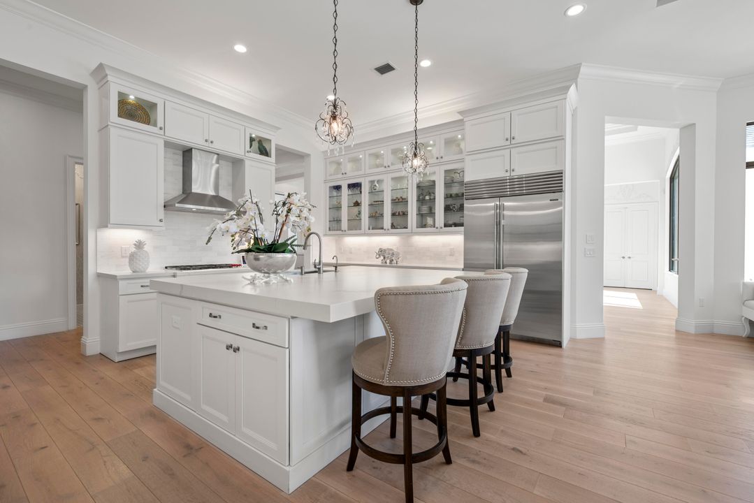 Active With Contract: $3,195,000 (4 beds, 5 baths, 4783 Square Feet)