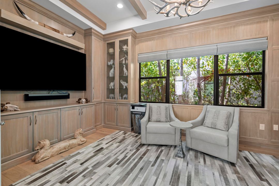 Active With Contract: $3,195,000 (4 beds, 5 baths, 4783 Square Feet)