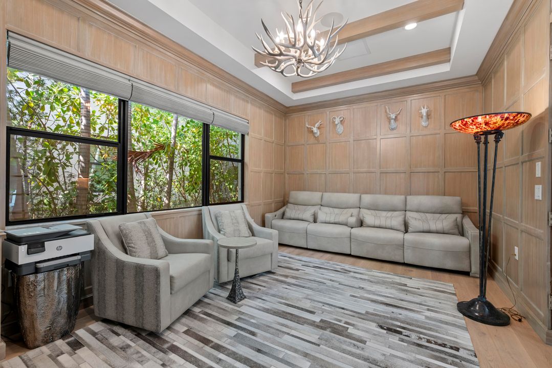 Active With Contract: $3,195,000 (4 beds, 5 baths, 4783 Square Feet)