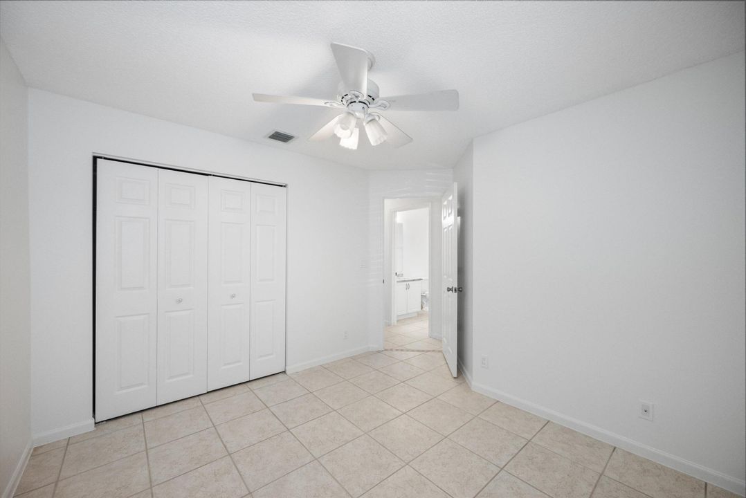 For Sale: $369,000 (2 beds, 2 baths, 1576 Square Feet)