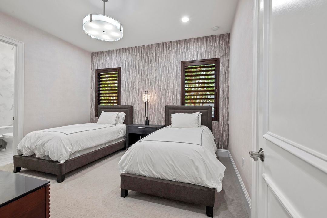 Active With Contract: $3,195,000 (4 beds, 5 baths, 4783 Square Feet)