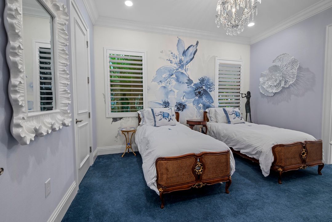 Active With Contract: $3,195,000 (4 beds, 5 baths, 4783 Square Feet)