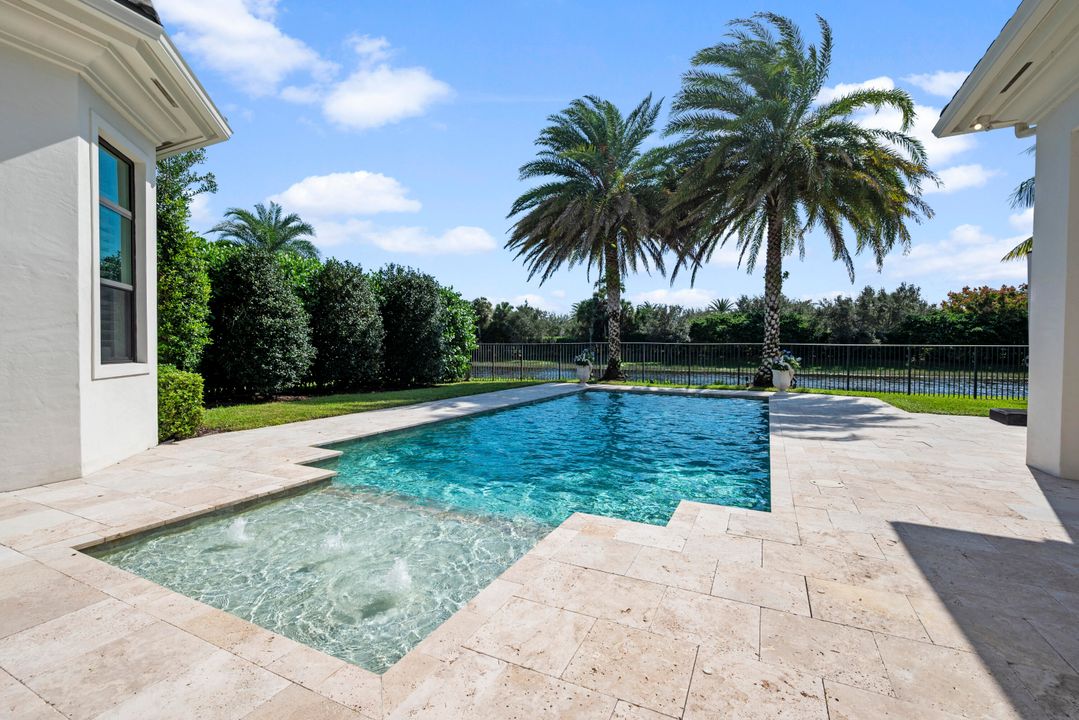 Active With Contract: $3,195,000 (4 beds, 5 baths, 4783 Square Feet)