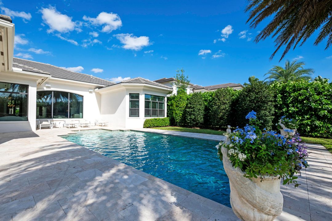 Active With Contract: $3,195,000 (4 beds, 5 baths, 4783 Square Feet)