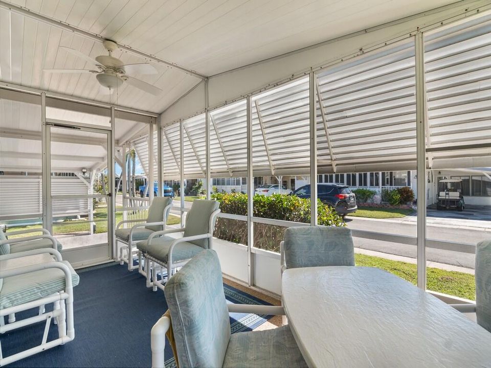 For Sale: $199,000 (2 beds, 2 baths, 1152 Square Feet)