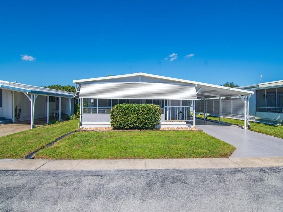 For Sale: $199,000 (2 beds, 2 baths, 1152 Square Feet)