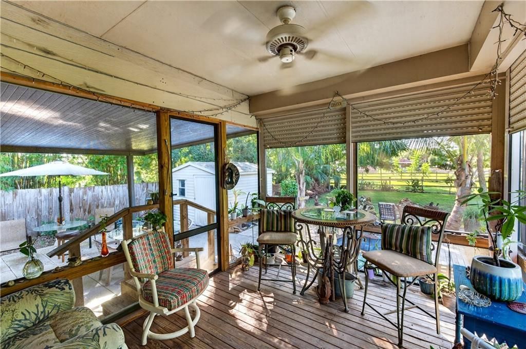 合同活跃: $199,000 (2 贝兹, 2 浴室, 984 平方英尺)