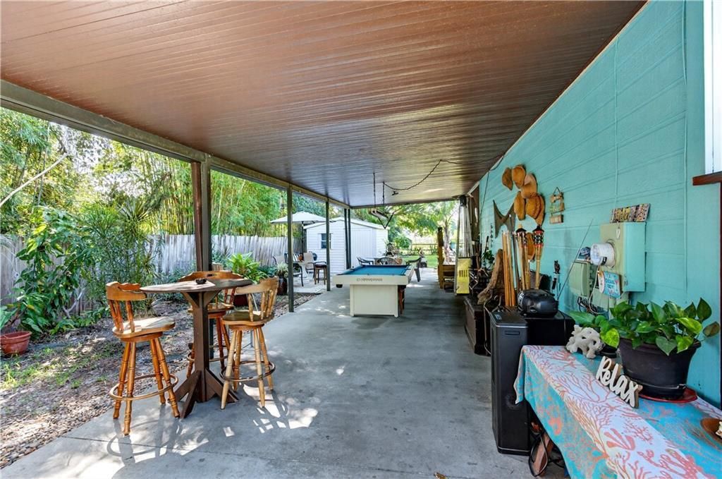 合同活跃: $199,000 (2 贝兹, 2 浴室, 984 平方英尺)