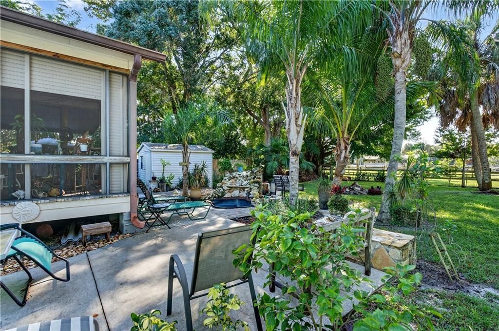 合同活跃: $199,000 (2 贝兹, 2 浴室, 984 平方英尺)