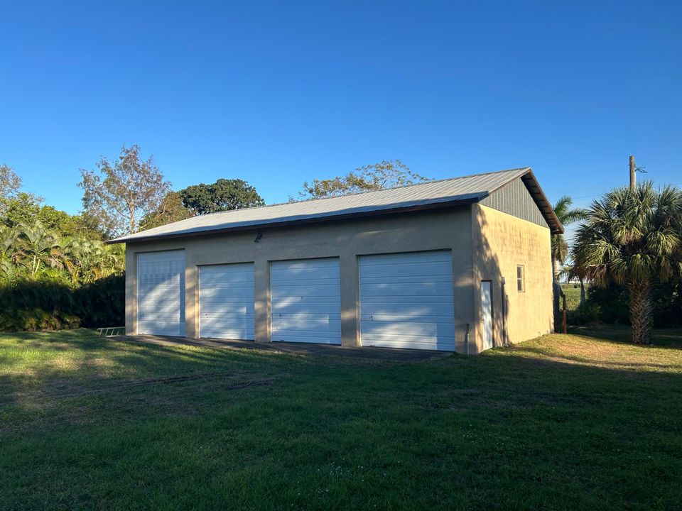 For Sale: $669,000 (4 beds, 2 baths, 2706 Square Feet)