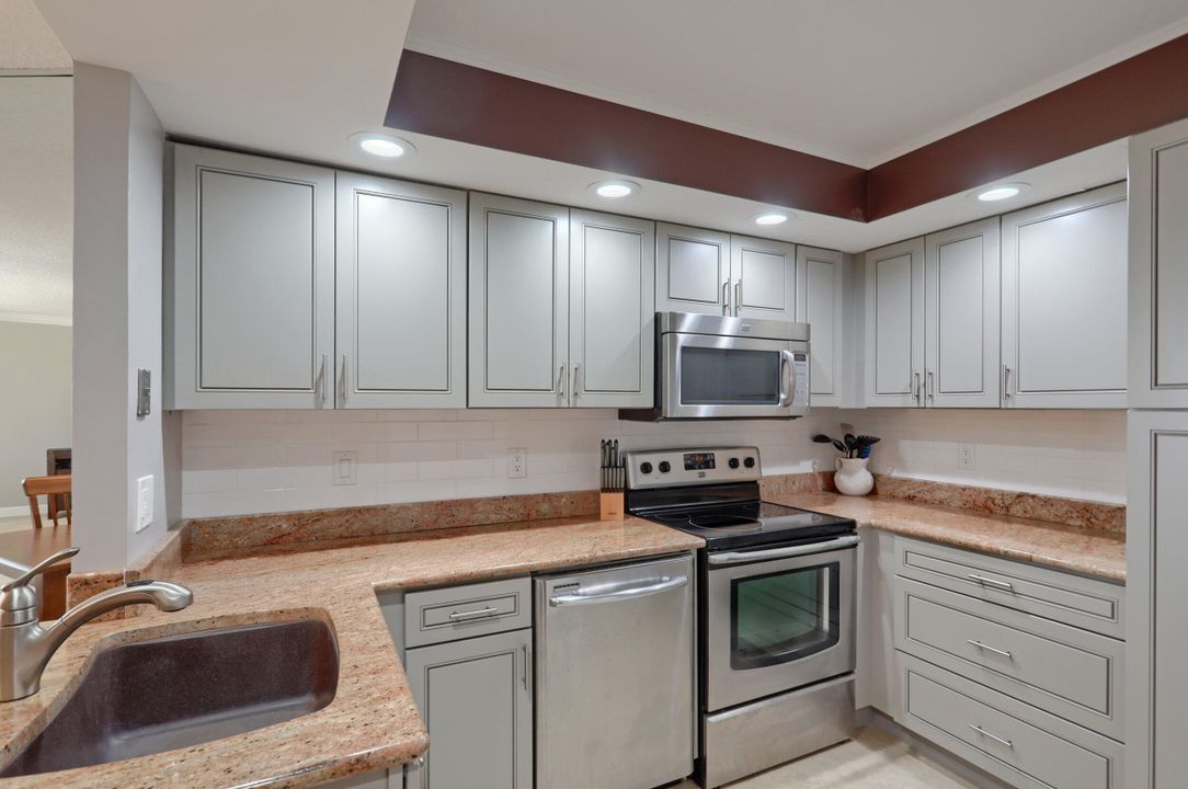 En Venta: $595,000 (2 camas, 2 baños, 1219 Pies cuadrados)