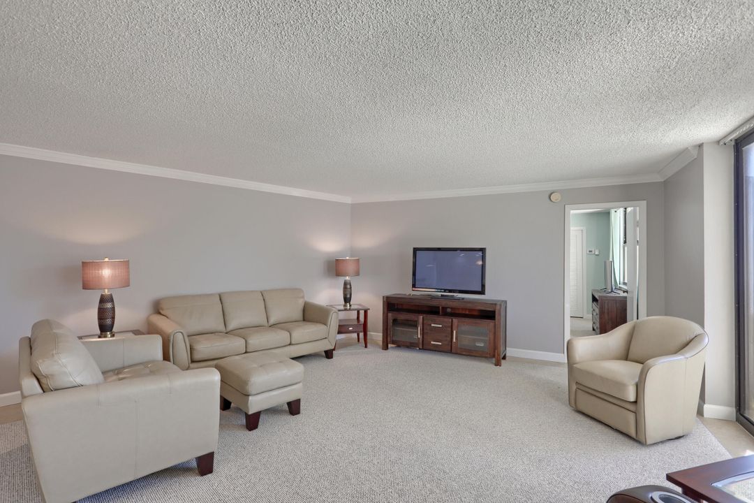 En Venta: $595,000 (2 camas, 2 baños, 1219 Pies cuadrados)