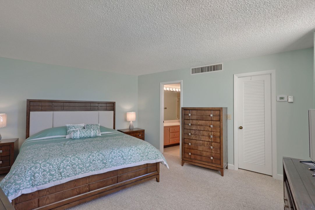 En Venta: $595,000 (2 camas, 2 baños, 1219 Pies cuadrados)