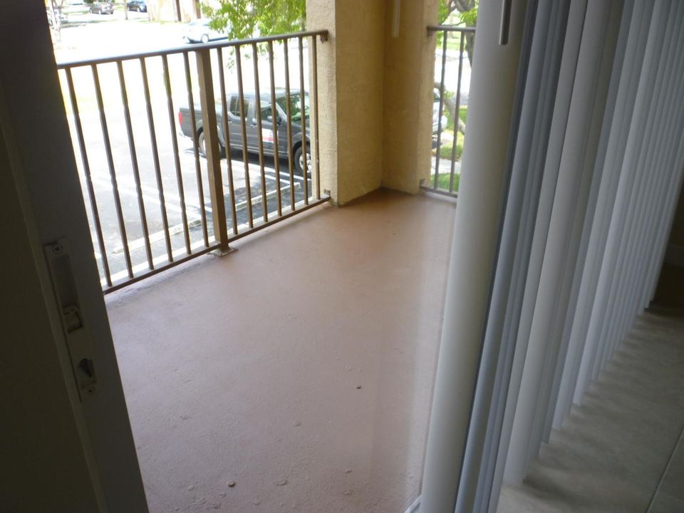 В аренду: $2,250 (3 спален, 2 ванн, 1300 Квадратных фут)