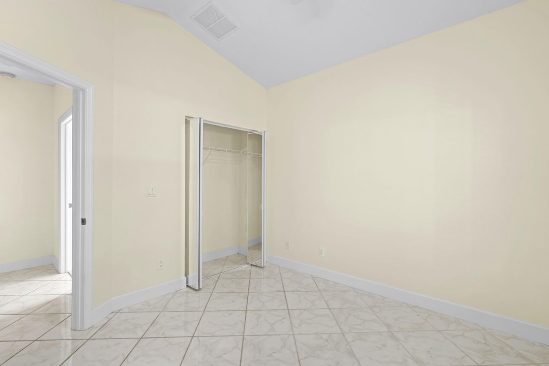 For Sale: $629,000 (4 beds, 3 baths, 2714 Square Feet)